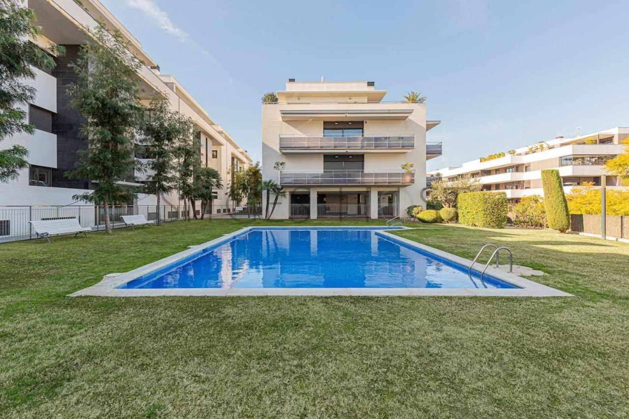 Sitges Port Con Piscina A 5 Minutos De La Playa Apartment Luaran gambar